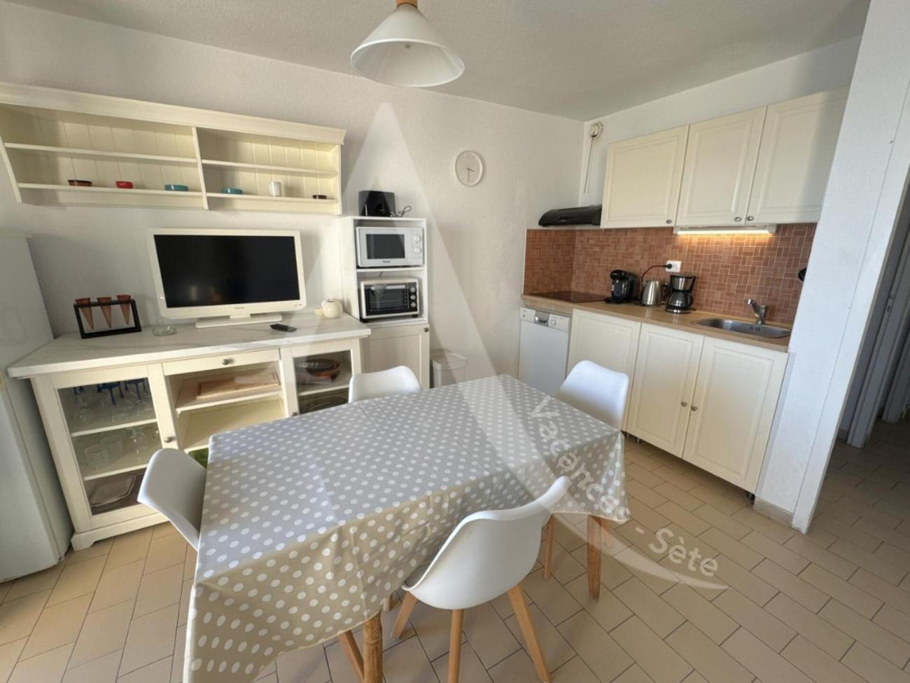40 M², 1Ere Ligne Mer, Dernier Etage Avec Ascenseur Sète Eksteriør bilde
